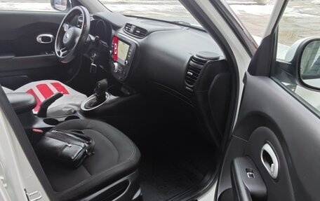 KIA Soul II рестайлинг, 2018 год, 1 370 000 рублей, 6 фотография