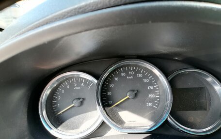 Renault Logan II, 2018 год, 550 000 рублей, 8 фотография