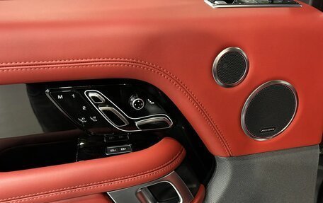 Land Rover Range Rover IV рестайлинг, 2021 год, 9 990 000 рублей, 10 фотография