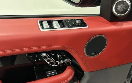 Land Rover Range Rover IV рестайлинг, 2021 год, 9 990 000 рублей, 11 фотография