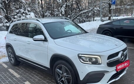 Mercedes-Benz GLB, 2021 год, 4 200 000 рублей, 6 фотография