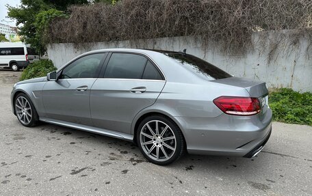 Mercedes-Benz E-Класс, 2013 год, 2 900 000 рублей, 5 фотография