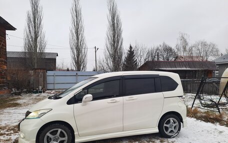 Honda Freed I, 2012 год, 1 180 000 рублей, 2 фотография