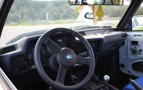 BMW 3 серия, 1982 год, 410 000 рублей, 2 фотография