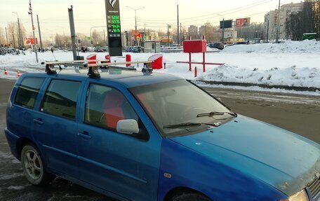 Volkswagen Polo III рестайлинг, 2001 год, 115 000 рублей, 4 фотография