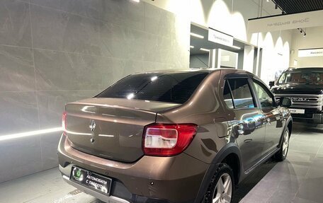 Renault Logan II, 2020 год, 900 000 рублей, 4 фотография