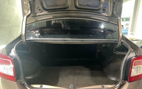 Renault Logan II, 2020 год, 900 000 рублей, 7 фотография