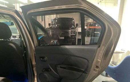 Renault Logan II, 2020 год, 900 000 рублей, 11 фотография