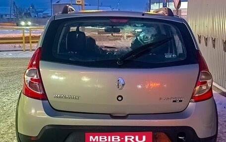 Renault Sandero I, 2012 год, 670 000 рублей, 2 фотография