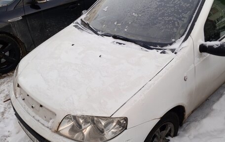 Fiat Punto III Punto Evo рестайлинг, 2003 год, 65 000 рублей, 13 фотография