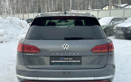 Volkswagen Touareg III, 2019 год, 4 595 000 рублей, 6 фотография