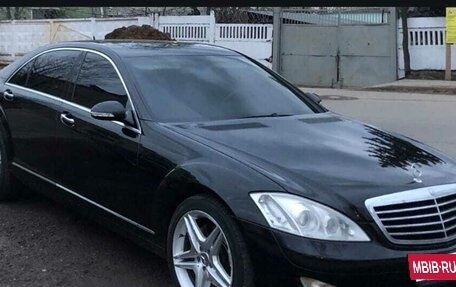 Mercedes-Benz S-Класс, 2005 год, 1 150 000 рублей, 2 фотография