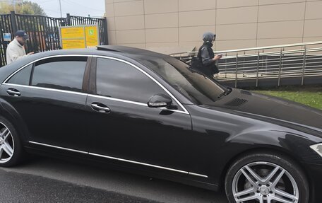 Mercedes-Benz S-Класс, 2005 год, 1 150 000 рублей, 4 фотография