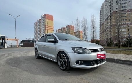 Volkswagen Polo VI (EU Market), 2013 год, 890 000 рублей, 1 фотография