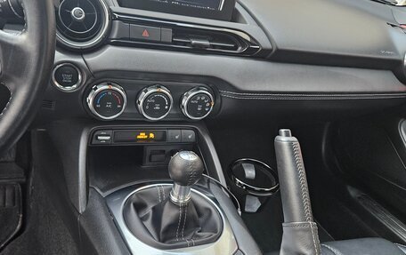 Mazda MX-5, 2022 год, 4 200 000 рублей, 22 фотография