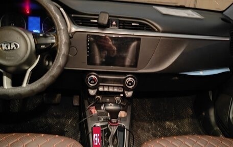 KIA Rio IV, 2020 год, 900 000 рублей, 5 фотография