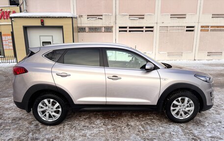 Hyundai Tucson III, 2019 год, 2 300 000 рублей, 8 фотография