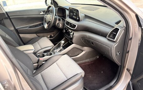 Hyundai Tucson III, 2019 год, 2 300 000 рублей, 14 фотография