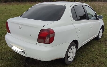 Toyota Platz, 2001 год, 400 000 рублей, 2 фотография