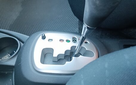 Toyota Yaris III рестайлинг, 2008 год, 625 000 рублей, 22 фотография