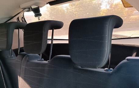 Toyota Yaris III рестайлинг, 2008 год, 625 000 рублей, 28 фотография