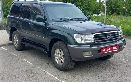 Toyota Land Cruiser 100 рестайлинг 2, 2000 год, 1 500 000 рублей, 4 фотография