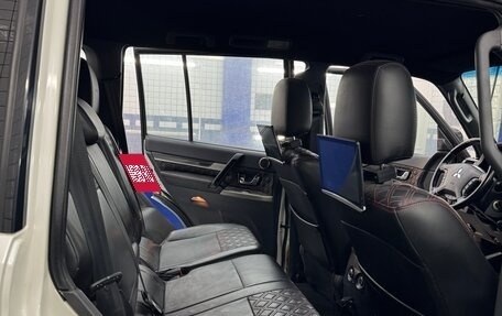 Mitsubishi Pajero IV, 2019 год, 3 400 000 рублей, 14 фотография