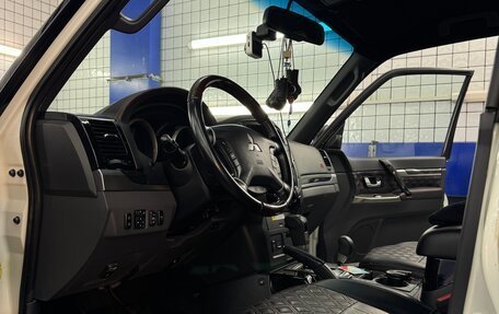 Mitsubishi Pajero IV, 2019 год, 3 400 000 рублей, 17 фотография