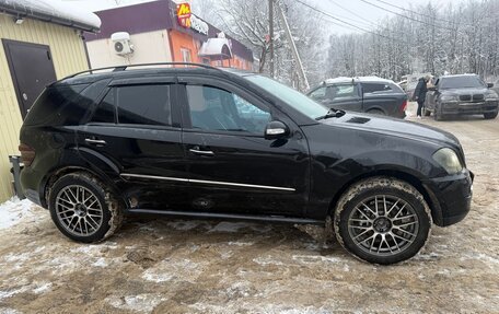 Mercedes-Benz M-Класс, 2005 год, 600 000 рублей, 2 фотография