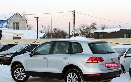 Volkswagen Touareg III, 2012 год, 2 099 000 рублей, 4 фотография