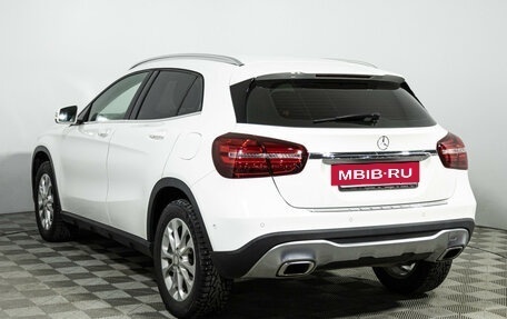 Mercedes-Benz GLA, 2018 год, 2 299 000 рублей, 7 фотография