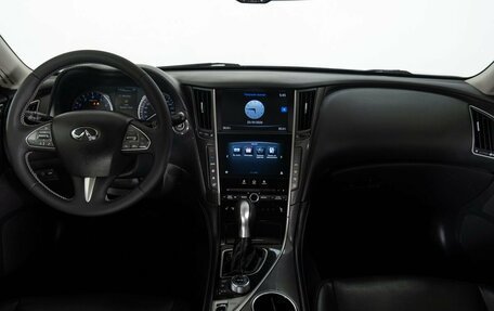 Infiniti Q50 I рестайлинг, 2015 год, 2 050 000 рублей, 7 фотография