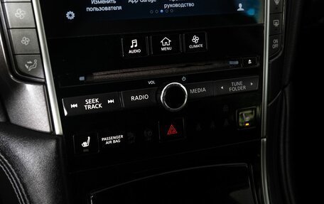 Infiniti Q50 I рестайлинг, 2015 год, 2 050 000 рублей, 16 фотография