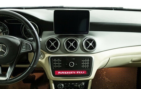 Mercedes-Benz GLA, 2018 год, 2 299 000 рублей, 13 фотография