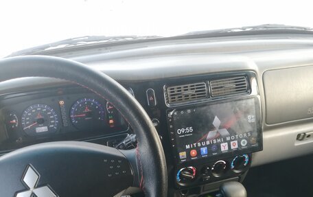 Mitsubishi Montero Sport, 2000 год, 650 000 рублей, 6 фотография