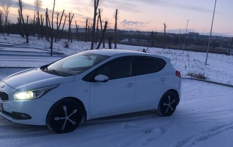 KIA cee'd III, 2014 год, 1 200 000 рублей, 2 фотография