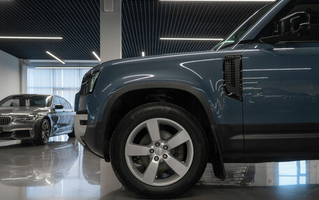 Land Rover Defender II, 2020 год, 5 950 000 рублей, 30 фотография