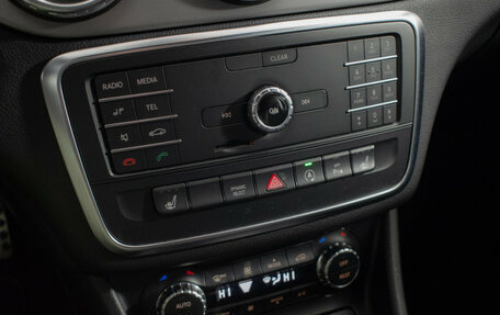 Mercedes-Benz GLA, 2015 год, 2 090 000 рублей, 14 фотография