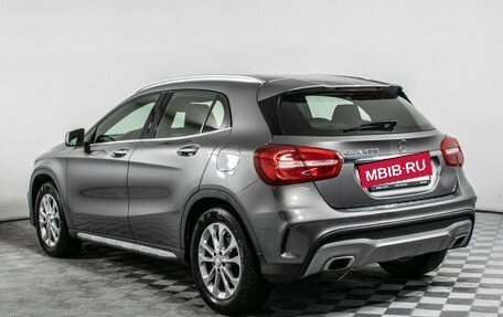 Mercedes-Benz GLA, 2015 год, 2 090 000 рублей, 7 фотография