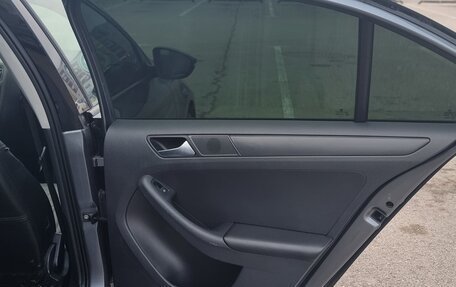 Volkswagen Jetta VI, 2013 год, 1 070 000 рублей, 11 фотография