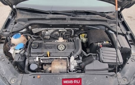 Volkswagen Jetta VI, 2013 год, 1 070 000 рублей, 17 фотография