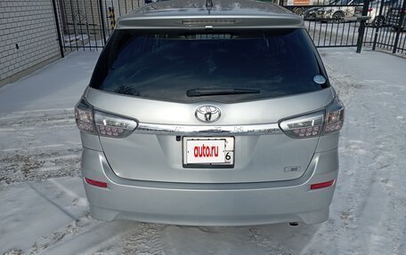 Toyota Wish II, 2017 год, 1 560 000 рублей, 6 фотография