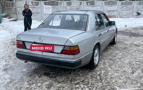 Mercedes-Benz W124, 1990 год, 295 000 рублей, 3 фотография