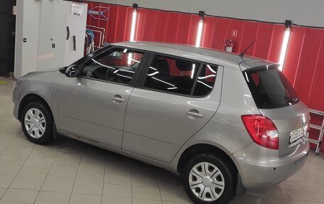 Skoda Fabia II, 2011 год, 850 000 рублей, 5 фотография