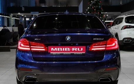 BMW 5 серия, 2019 год, 4 490 000 рублей, 5 фотография