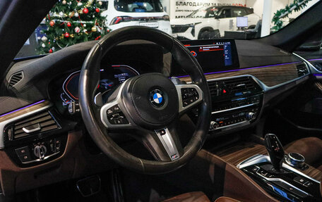 BMW 5 серия, 2019 год, 4 490 000 рублей, 13 фотография