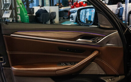BMW 5 серия, 2019 год, 4 490 000 рублей, 19 фотография