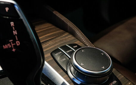 BMW 5 серия, 2019 год, 4 490 000 рублей, 23 фотография