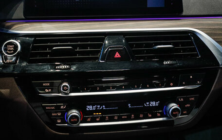 BMW 5 серия, 2019 год, 4 490 000 рублей, 26 фотография