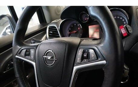 Opel Mokka I, 2013 год, 1 334 000 рублей, 8 фотография